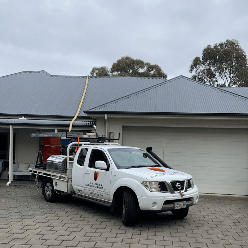 Australian Gutter Cleaning Co. gutter cleaning work in Brooklyn Park