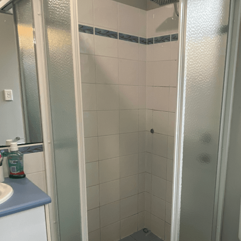 Australind Glass Company glass & glazier work in Australind