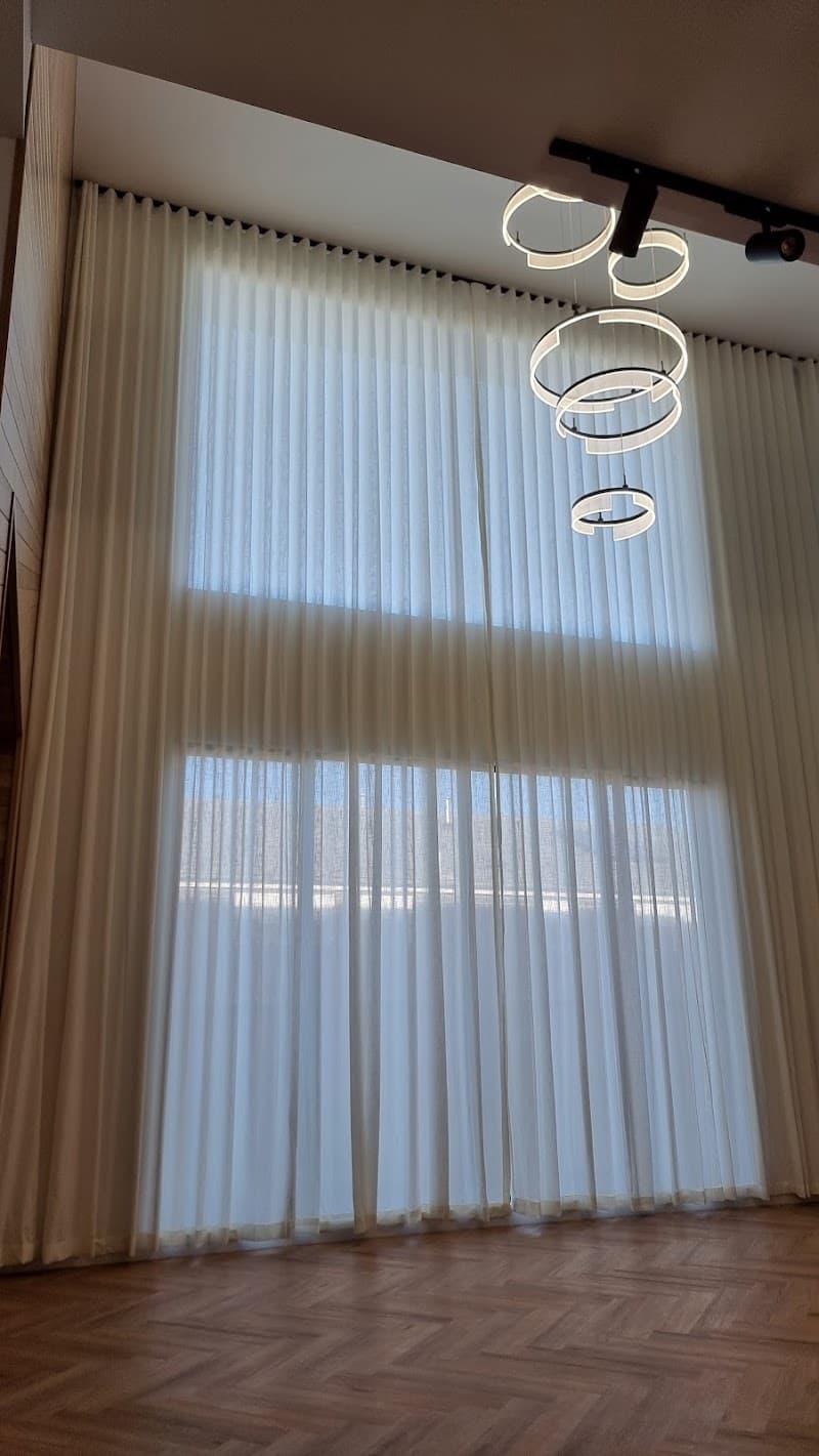 Auszone Blinds curtains & blinds work in Lucas