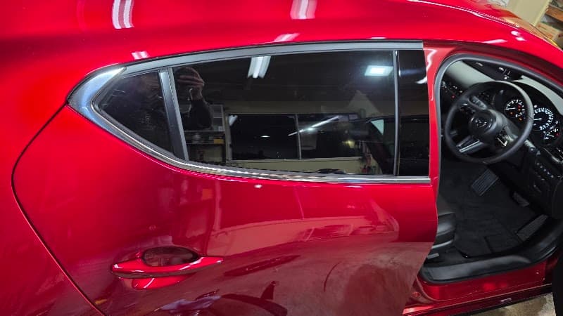 Auto4u window tinting work in Dundas