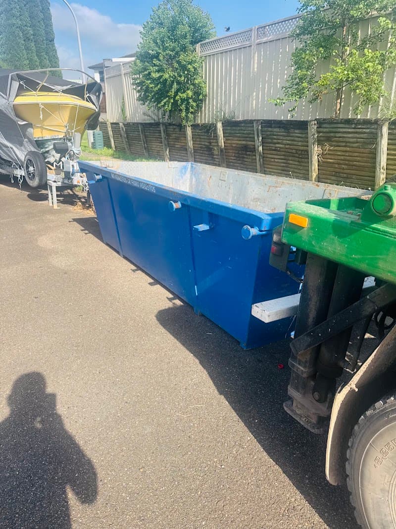 ava skipbin rubbish removal work in Merrylands