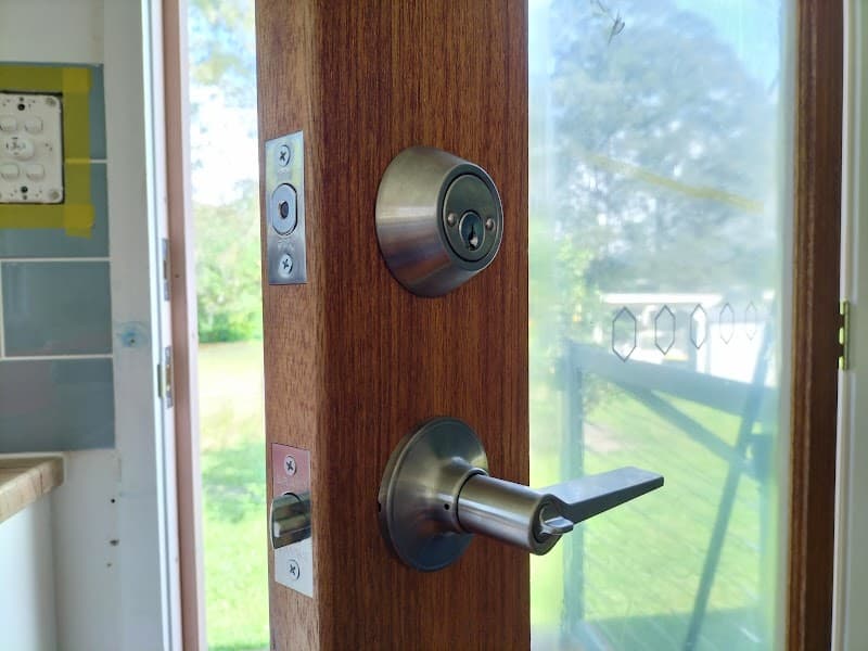 Avid FULLY MOBILE Locksmiths Buderim locksmith work in Buderim