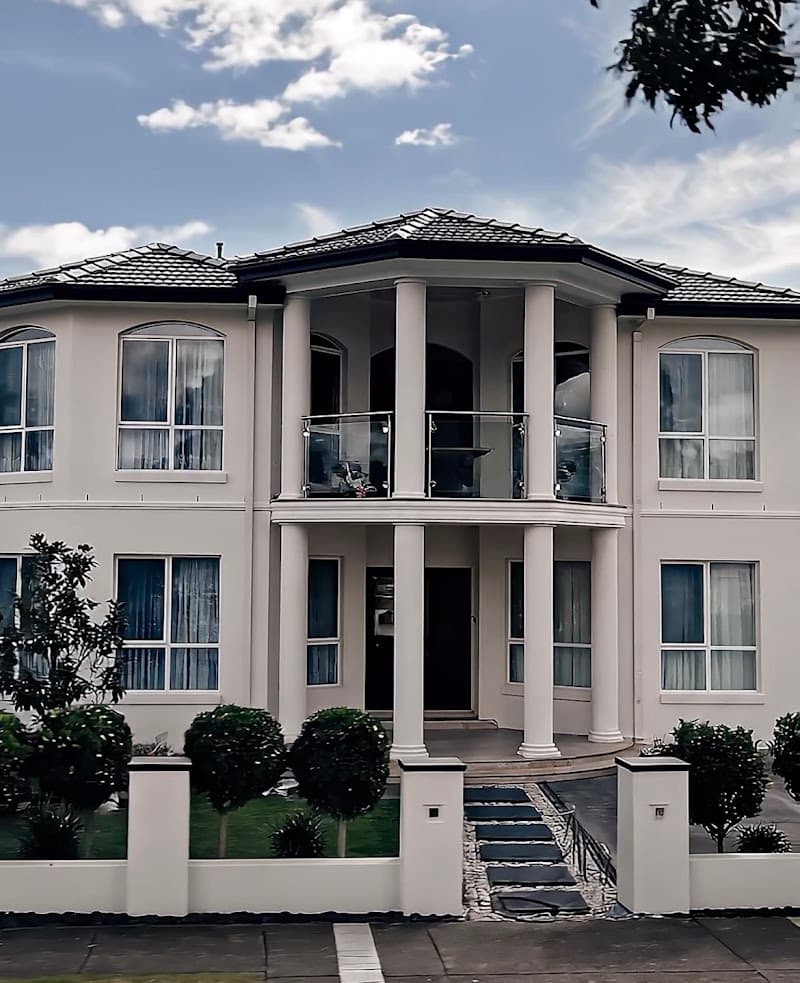 Avine Group Painting and Decorating painter work in Geelong
