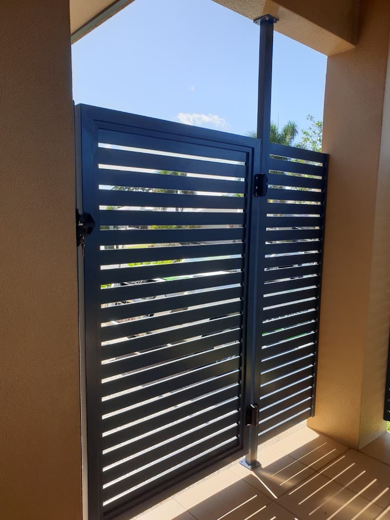 AZTEC Security Screens fencing work in Manunda