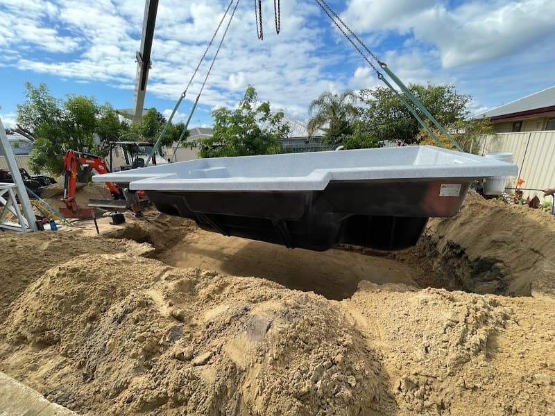 Azzure Pools & Spas pool builder work in Pelican Point