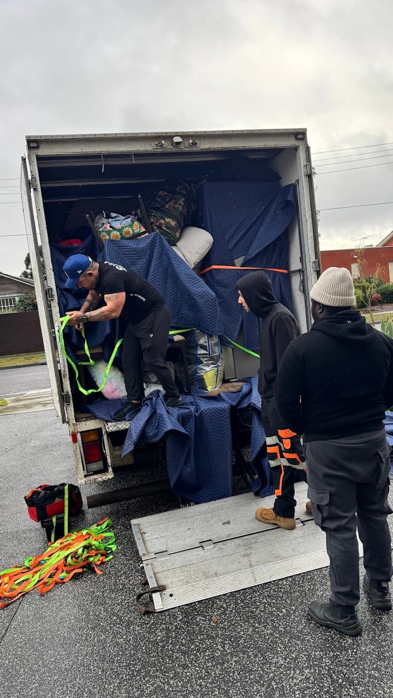 B-Moving Removals & Deliveries removalist work in Moorabbin