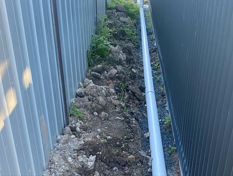B3landscapes Pty Ltd gardening work in Cambridge Park
