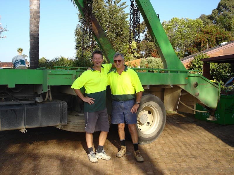 Backyard Bins - Perth Skip Bin Hire rubbish removal work in Beeliar