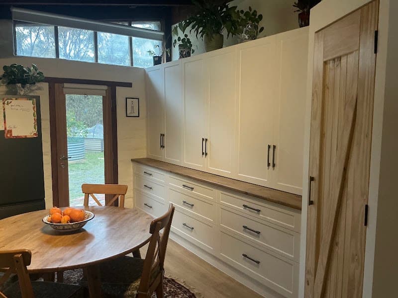 Ballarat Building Solutions Pty Ltd kitchen renovation work in Delacombe