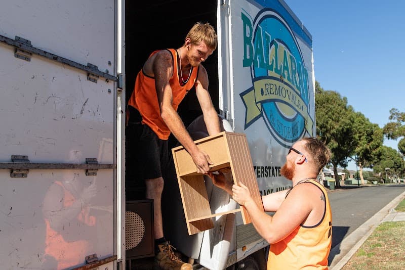 Ballarat Removals & Storage removalist work in Delacombe