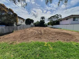 Ballard's Earthmoving & Demolition
