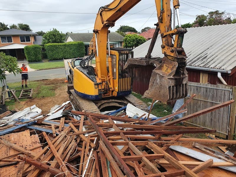 Ballard's Earthmoving & Demolition demolition work in Joyner