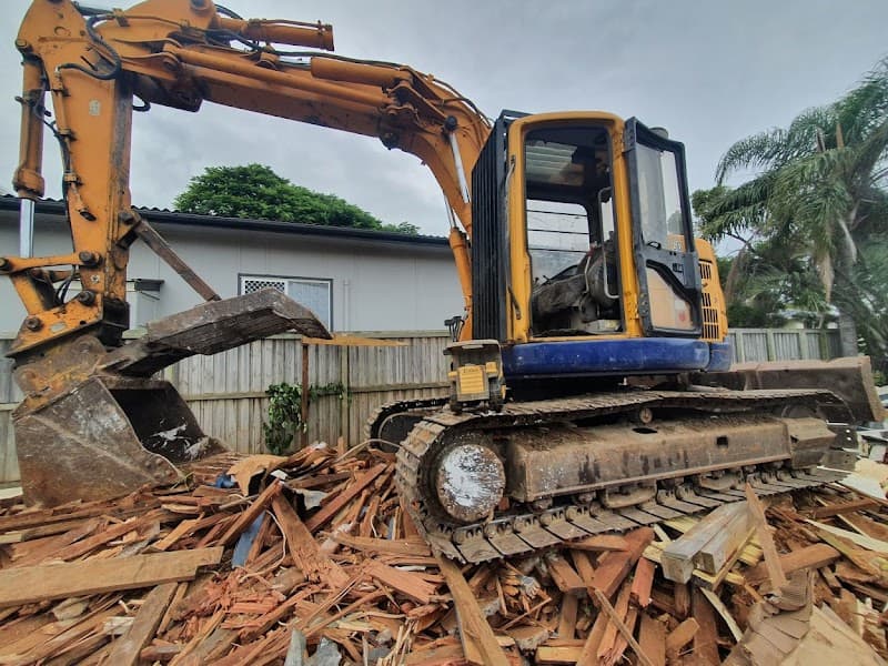 Ballard's Earthmoving & Demolition demolition work in Joyner