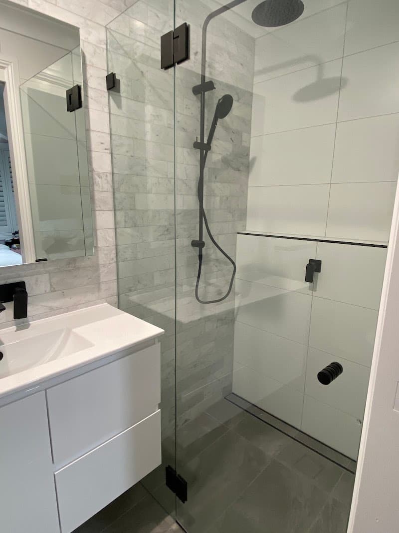 Ballard's Plumbing Pty Ltd bathroom renovation work in Leonay