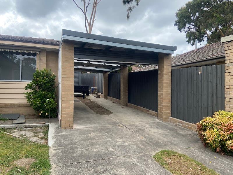 B&D Garage Doors - Melbourne East & South East garage doors work in Hallam