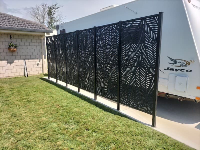 B&S Fencing World fencing work in Urangan