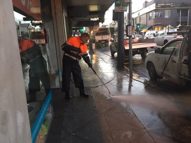 Bardwell Pressure Cleaning pressure washing work in Templestowe Lower