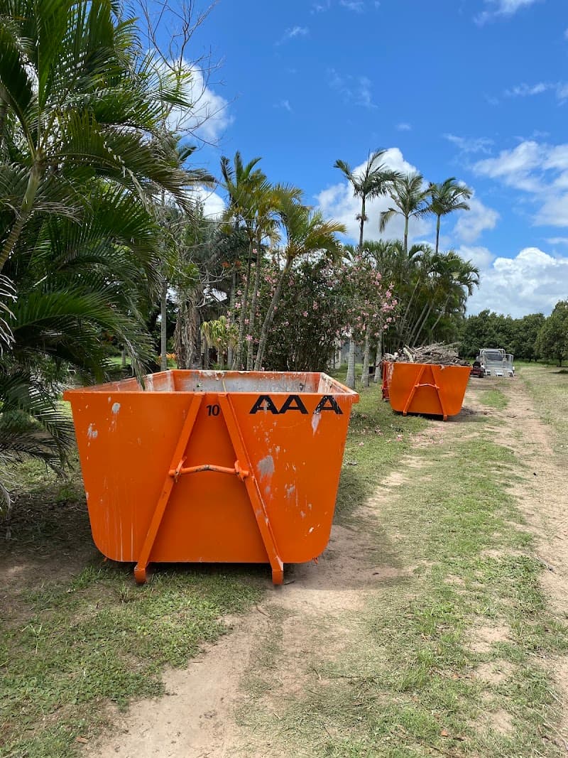 BARGARA SKIP BINS rubbish removal work in Qunaba