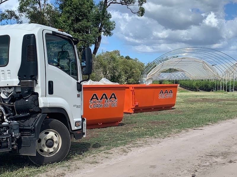 BARGARA SKIP BINS rubbish removal work in Qunaba