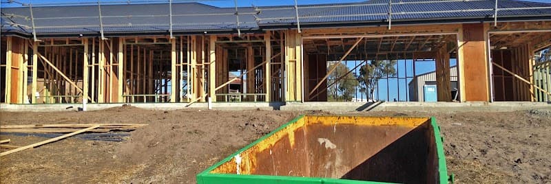 BARGARA SKIP BINS rubbish removal work in Qunaba