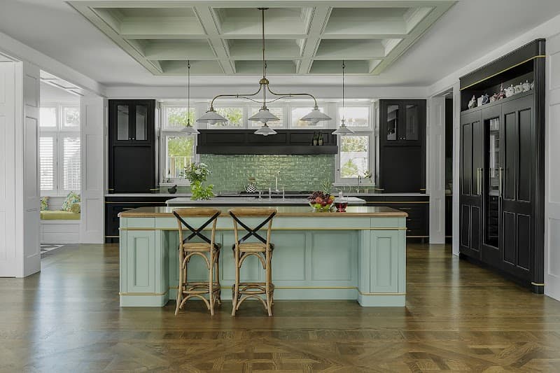 Barker-Whittle painter work in Melville