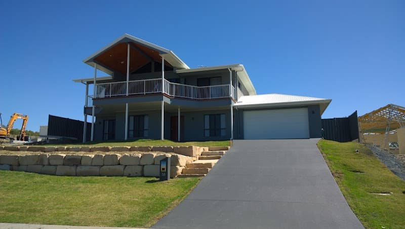Barnes & Sons PTY LTD fencing work in Rockhampton City