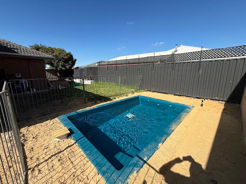 Barrier Reef & Factory Pools South West pool builder work in Stratham