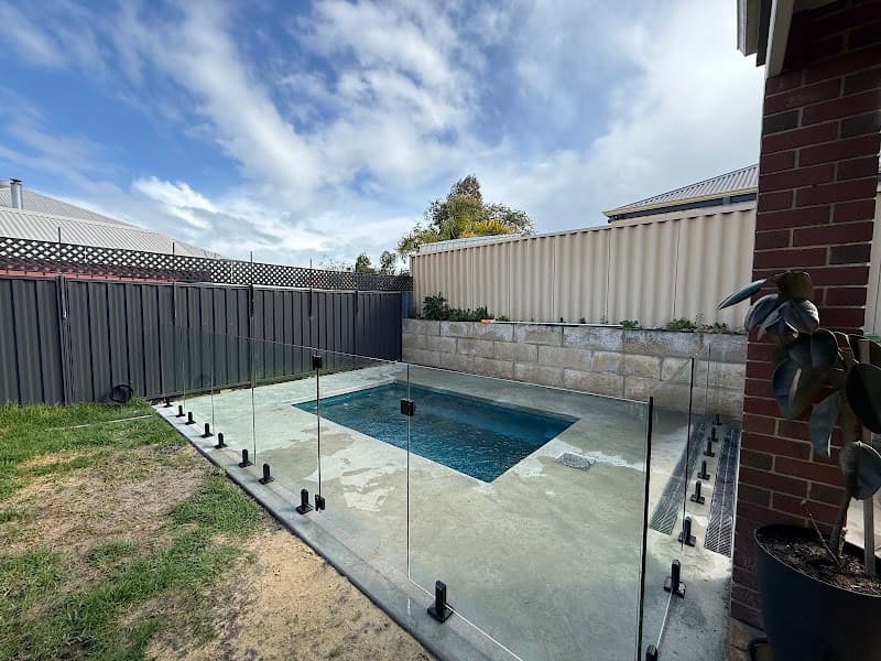 Barrier Reef & Factory Pools South West pool builder work in Stratham
