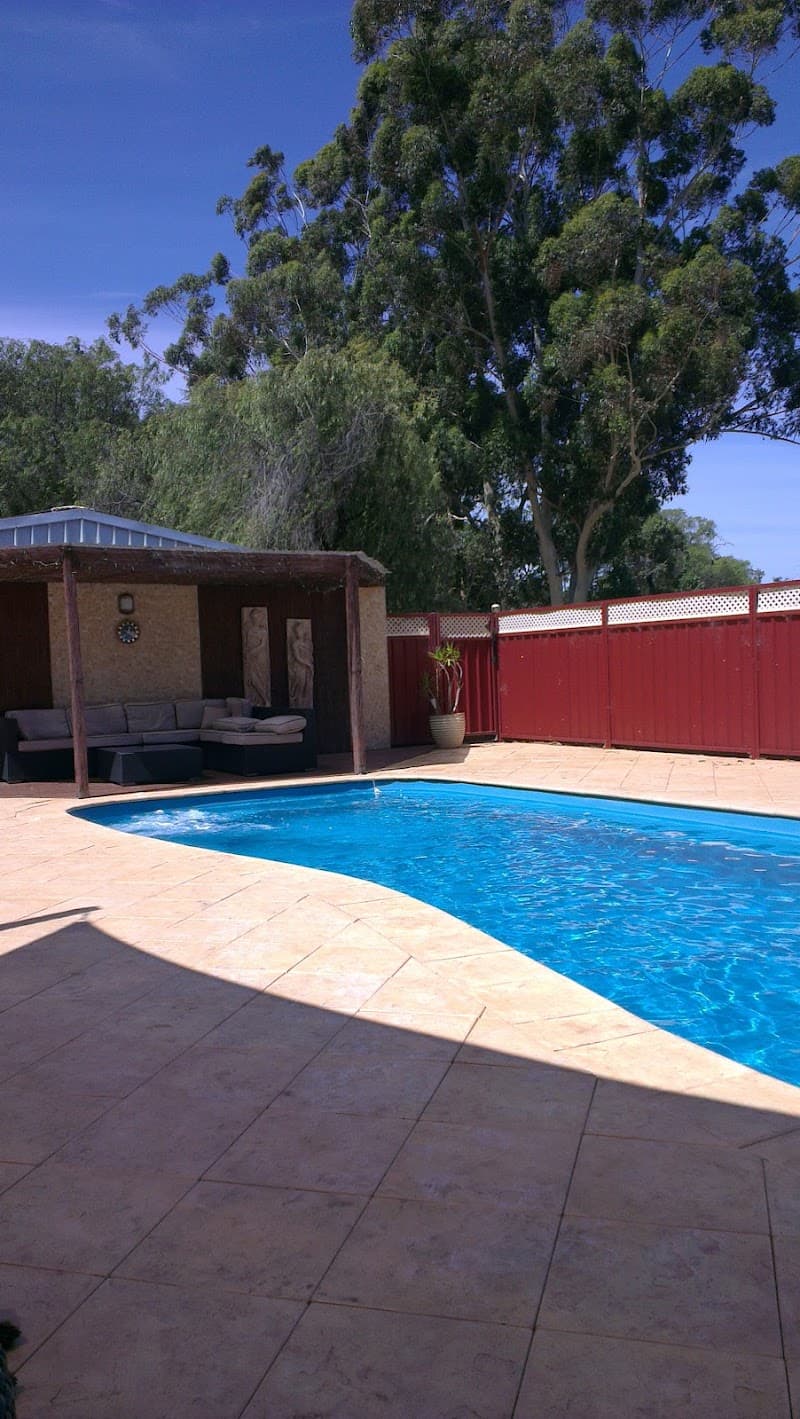 Barrier Reef & Factory Pools South West pool builder work in Stratham