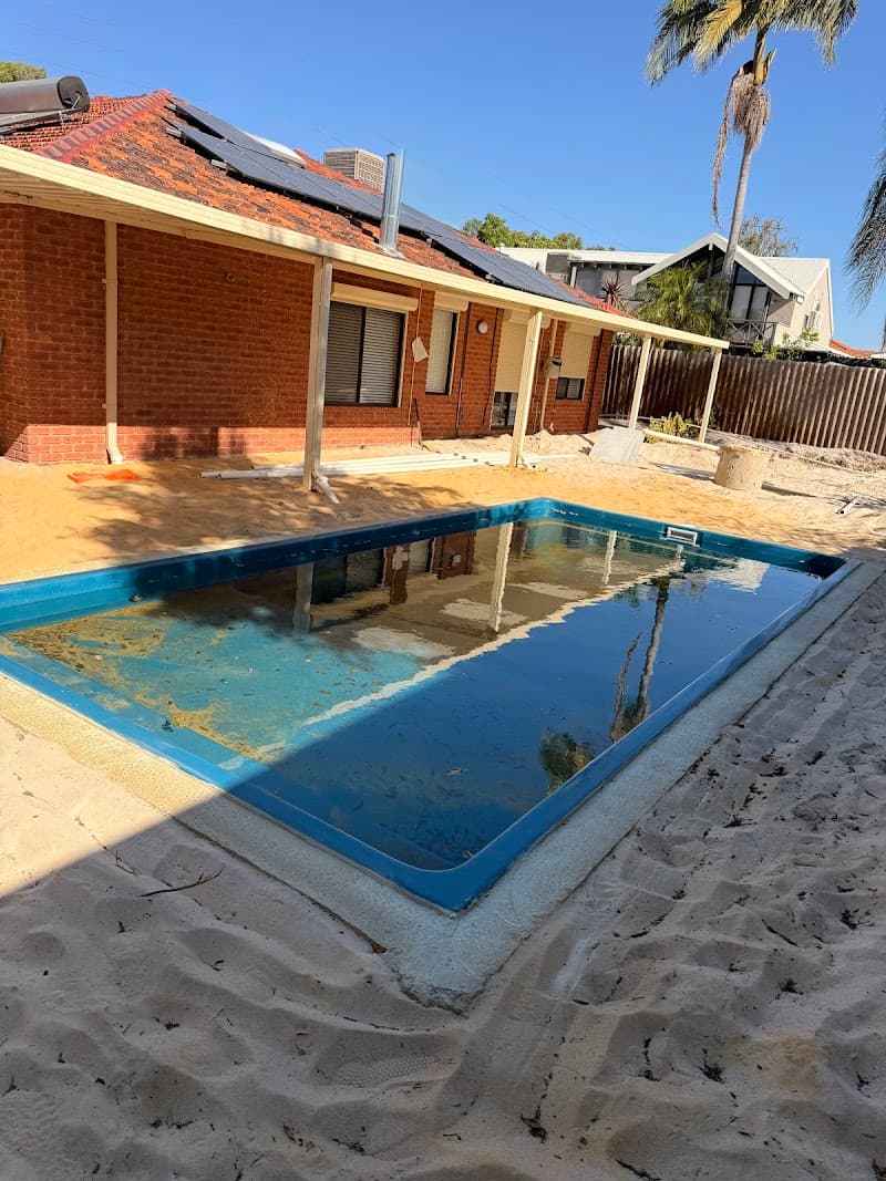 Barrier Reef Pools Perth pool builder work in Forrestdale