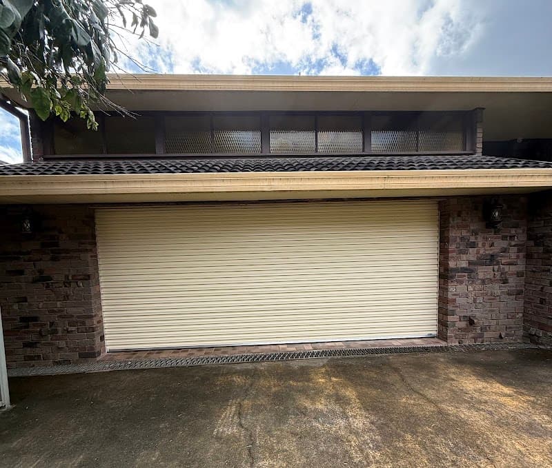 Barry Smith Garage Doors garage doors work in Erina