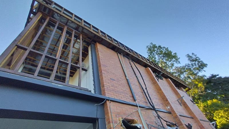 Base Hazmat Asbestos Removal asbestos removal work in Upper Mount Gravatt