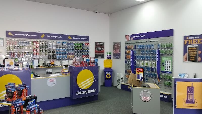 Battery World Coffs Harbour solar panel installation work in North Boambee Valley