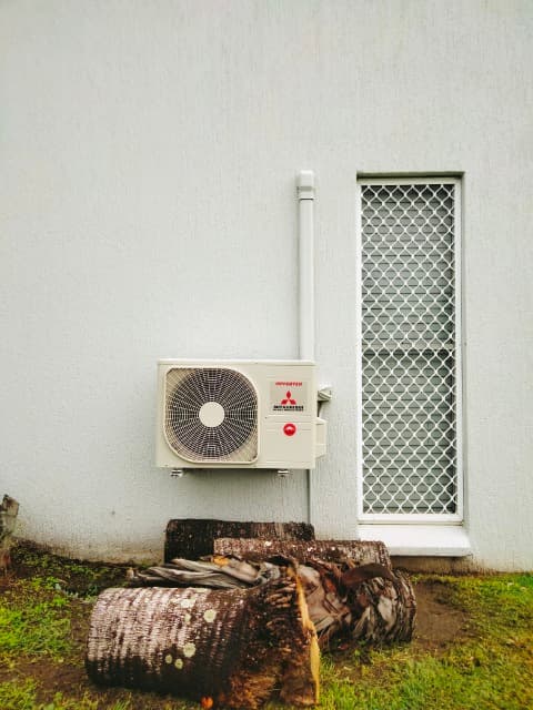 Bauer Mackay air conditioning work in North Mackay