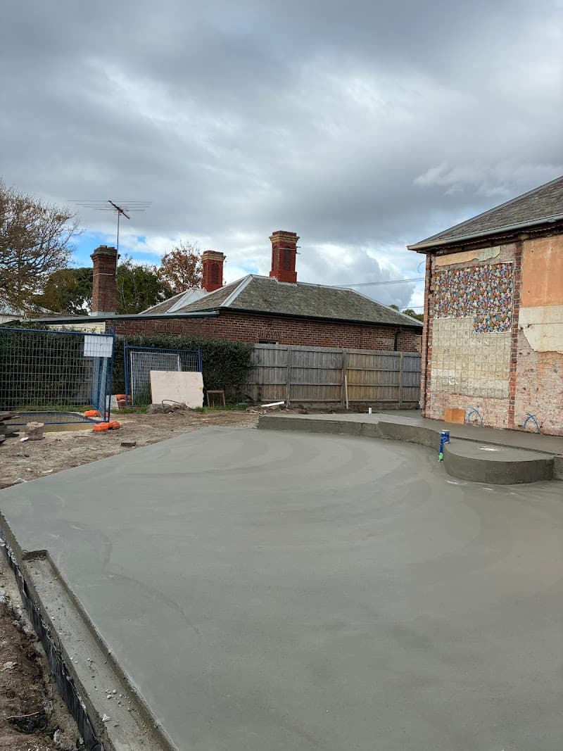 Bay 2 Bay Concreting concreting work in Carrum Downs