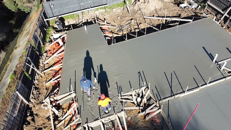 Bay 2 Bay Concreting concreting work in Carrum Downs