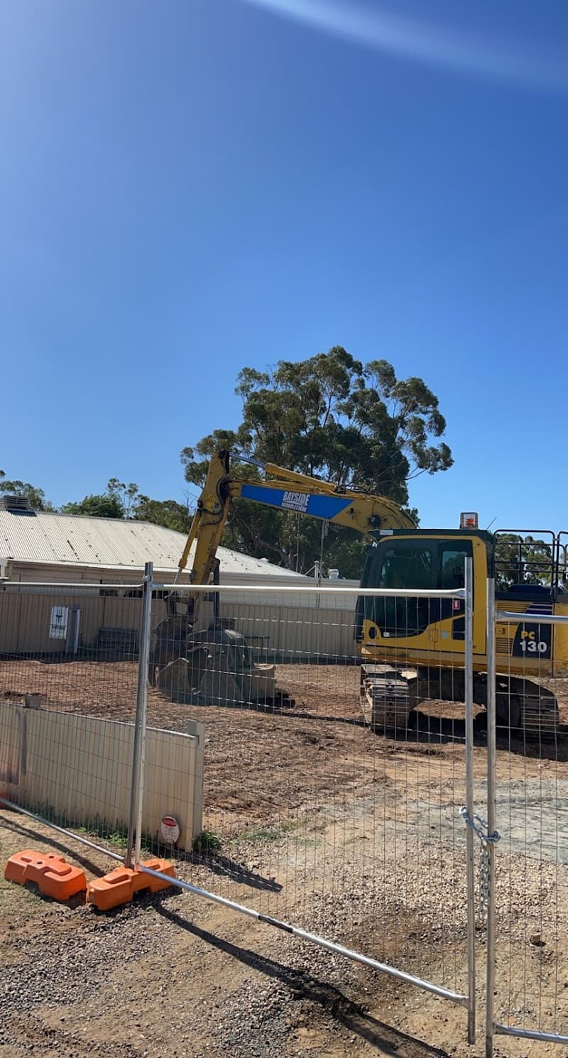 Bayside Demolition Pty Ltd asbestos removal work in North Geelong
