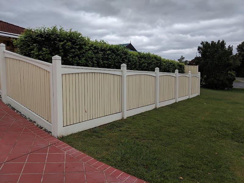 Bayside Fencing & Gates fencing work in Deception Bay