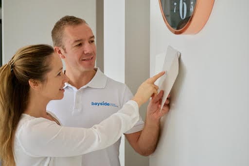 Bayside Painting and Decorating painter work in Melbourne