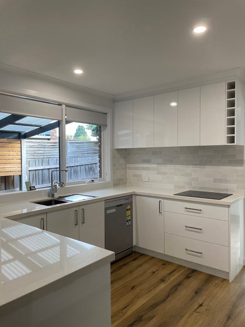 Bayside Total Cleans cleaning work in Frankston South