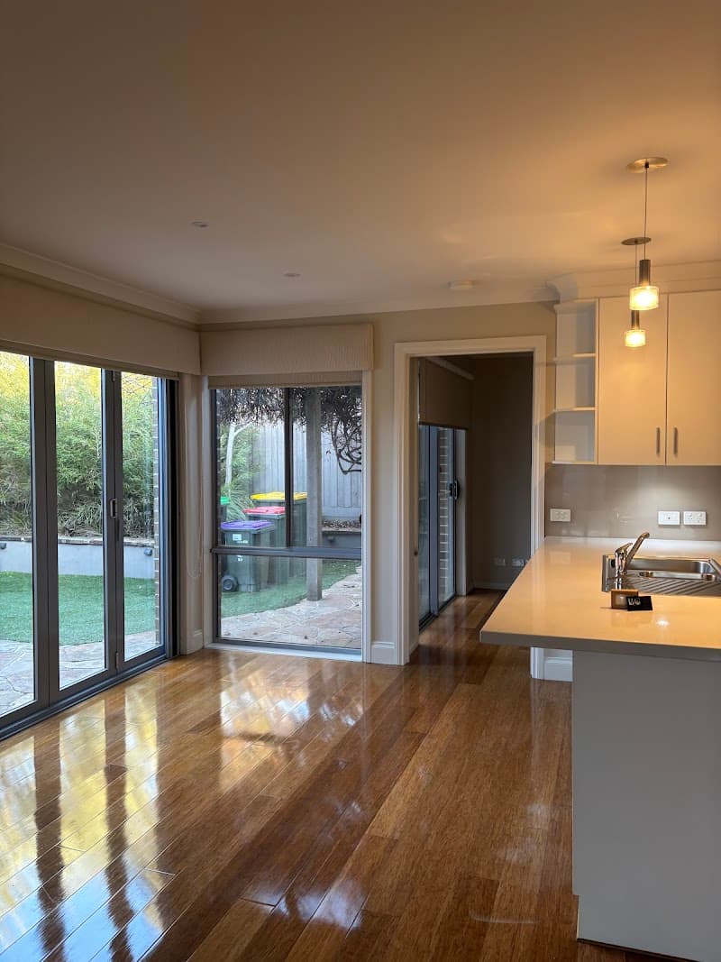 Bayside Total Cleans cleaning work in Frankston South