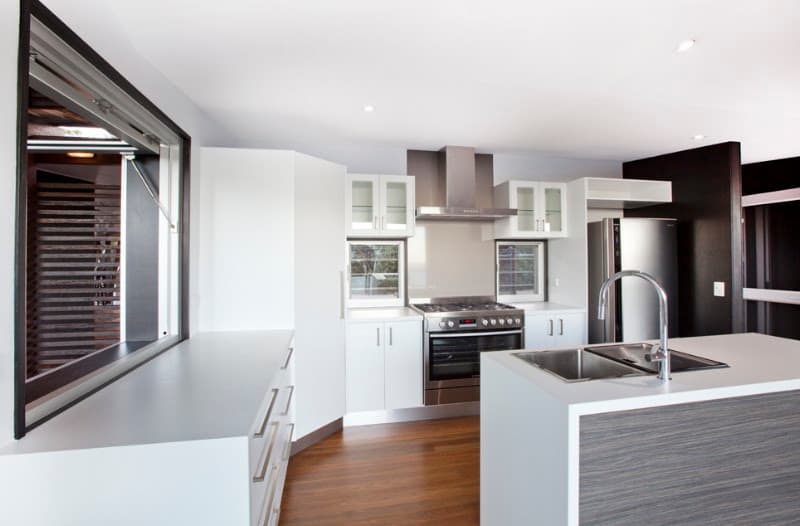 Bayview Glass glass & glazier work in Urangan