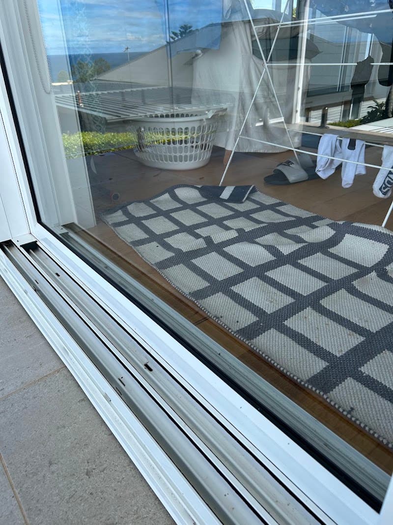 Beaches Windows and House Wash pressure washing work in Balgowlah