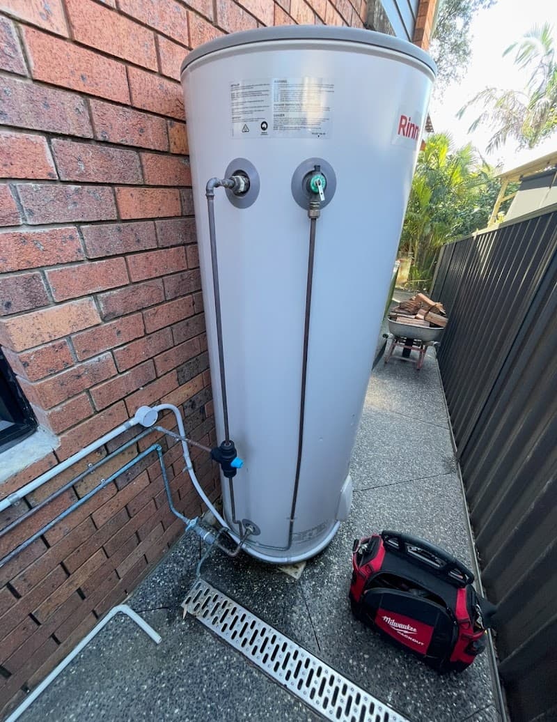 Beachside Plumbing and Gas plumber work in Forresters Beach