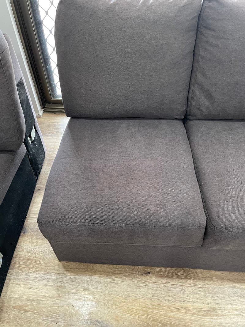 Bee Clean NQ carpet cleaning work in Mount Louisa
