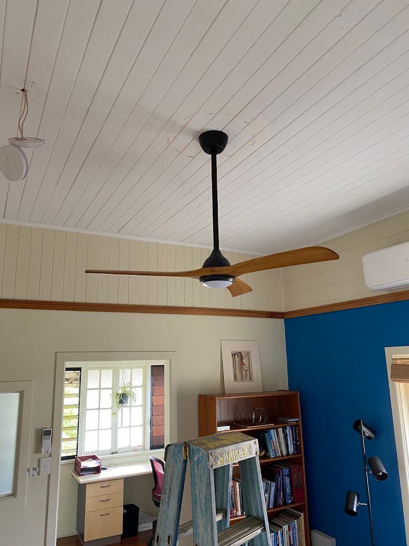 Bees Electrics electrician work in Woree