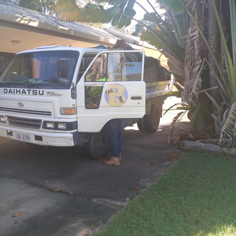 Bee's Rubbish Removal Fraser Coast rubbish removal work in Point Vernon