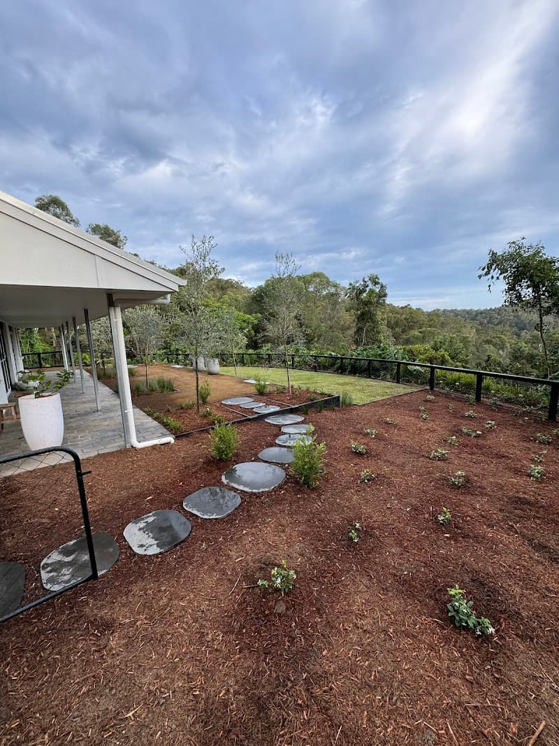 Bellamy's Gardens gardening work in Kangaroo Point