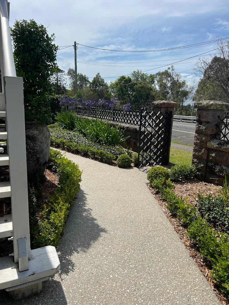 Bellamy's Gardens gardening work in Kangaroo Point