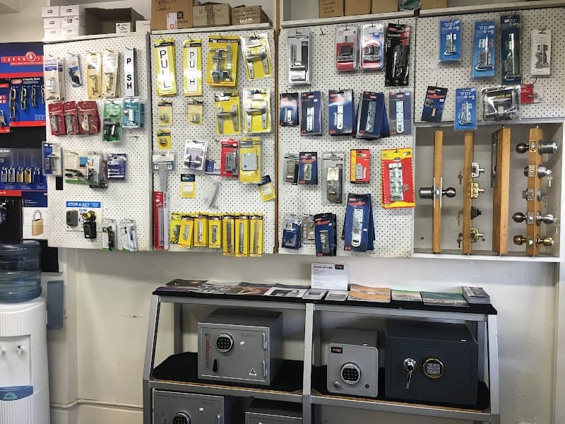 Bells Locksmiths - 24 hours Emergency Locksmith! Shop Open Business hours. locksmith work in Woolloomooloo